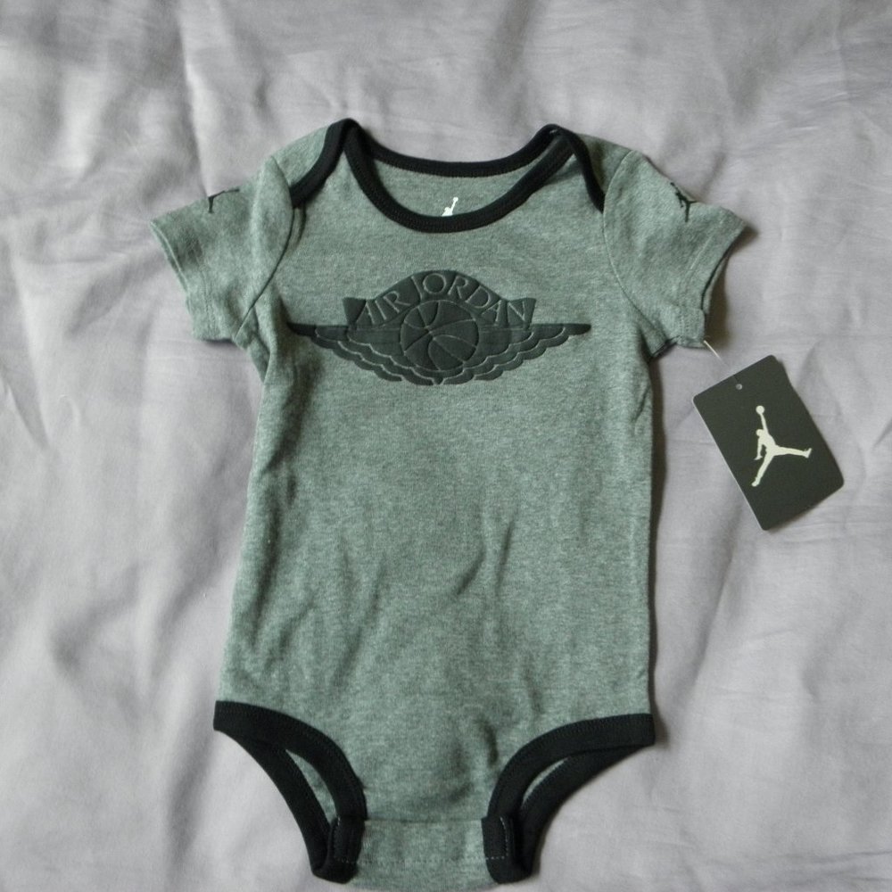 NWT Air Jordan Onesie 6-12M